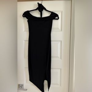 Club London black off shoulder midi dress with checker in size small/2.
